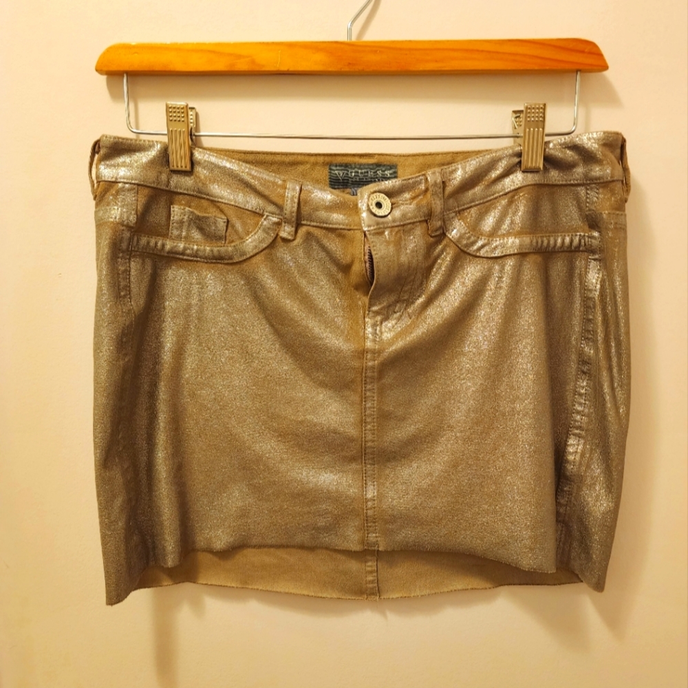 Guess mini skirt